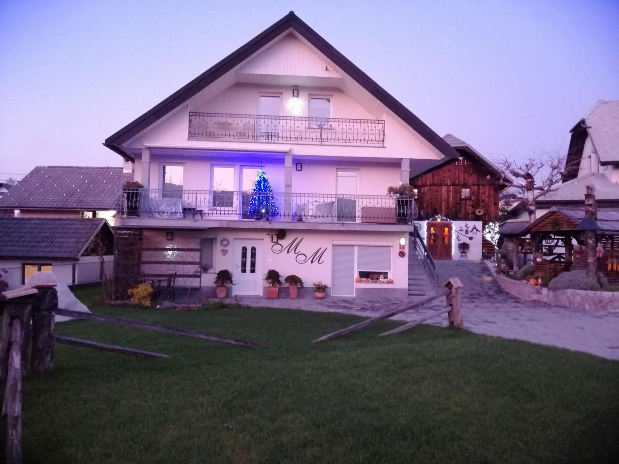 Апартаменти Barn House Mm Блед Екстер'єр фото